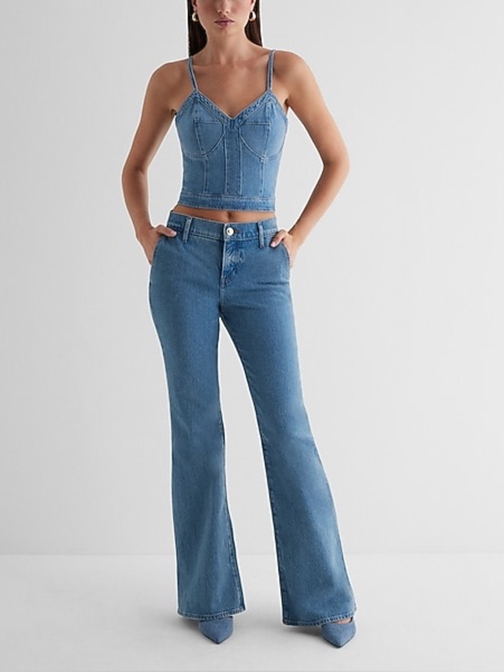 Mid Rise Light Wash '70s Flare Jeans
